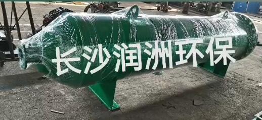 全自動壓力式斜板除砂器解決用戶供水含砂量大的除砂問題；